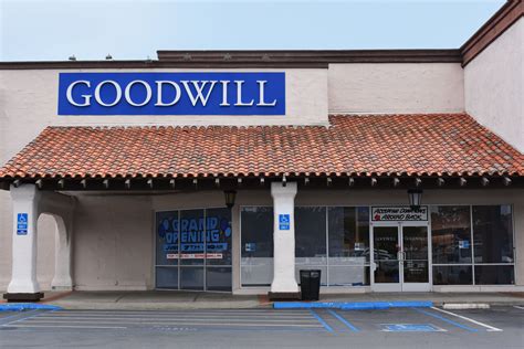 Goodwill san diego - San Diego, CA 92122. University City. Mon. 9:30 AM - 5:00 PM. Open now: Tue. 9:30 AM - 5:00 PM. Wed. 9:30 AM - 5:00 PM. Thu. 9:30 AM - 5:00 PM. Fri. 9:30 AM - 5:00 PM. Sat. ... and the staff has always been friendly and accommodating. Goodwill recently closed their drop off location a little bit further west on Governor Drive, presumably due to ...